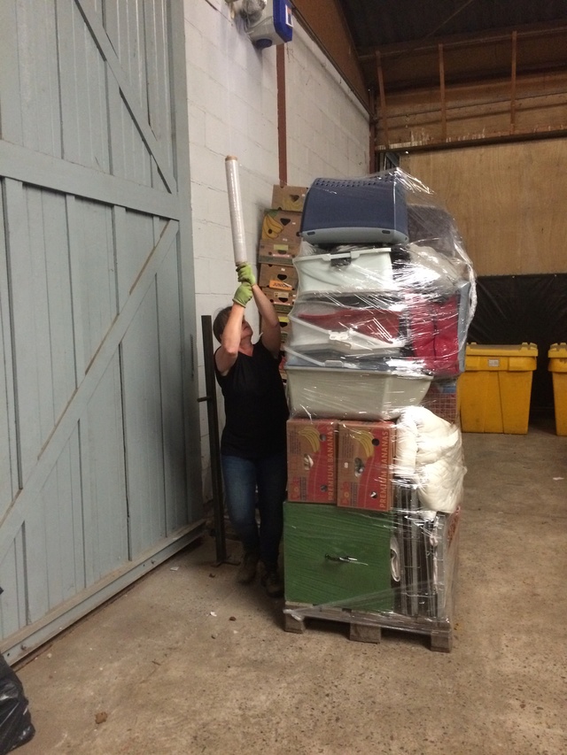 3 juni - 8 pallets staan klaar voor Spanje Img_0018