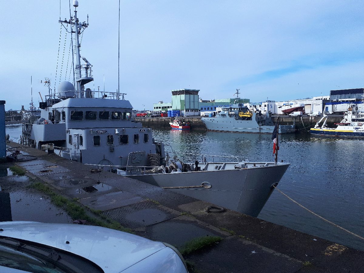 [Vie des ports] LE PORT DE CONCARNEAU - Volume 006 - Page 10 20180217