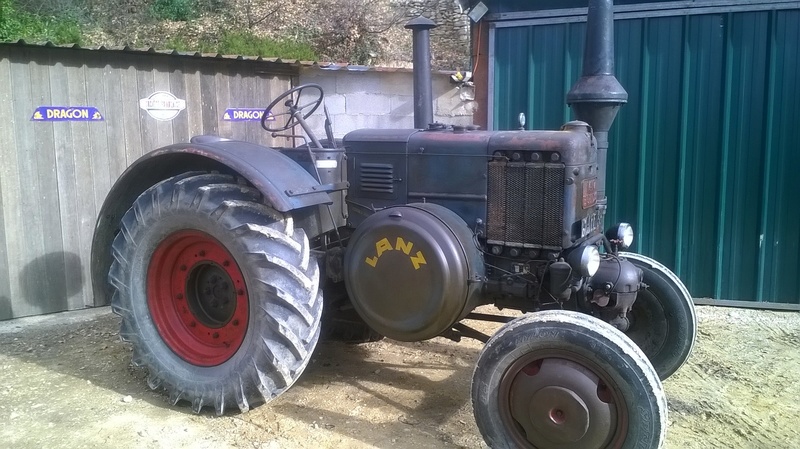 LAISSER UN TRACTEUR DANS SON JUS  Wp_20234