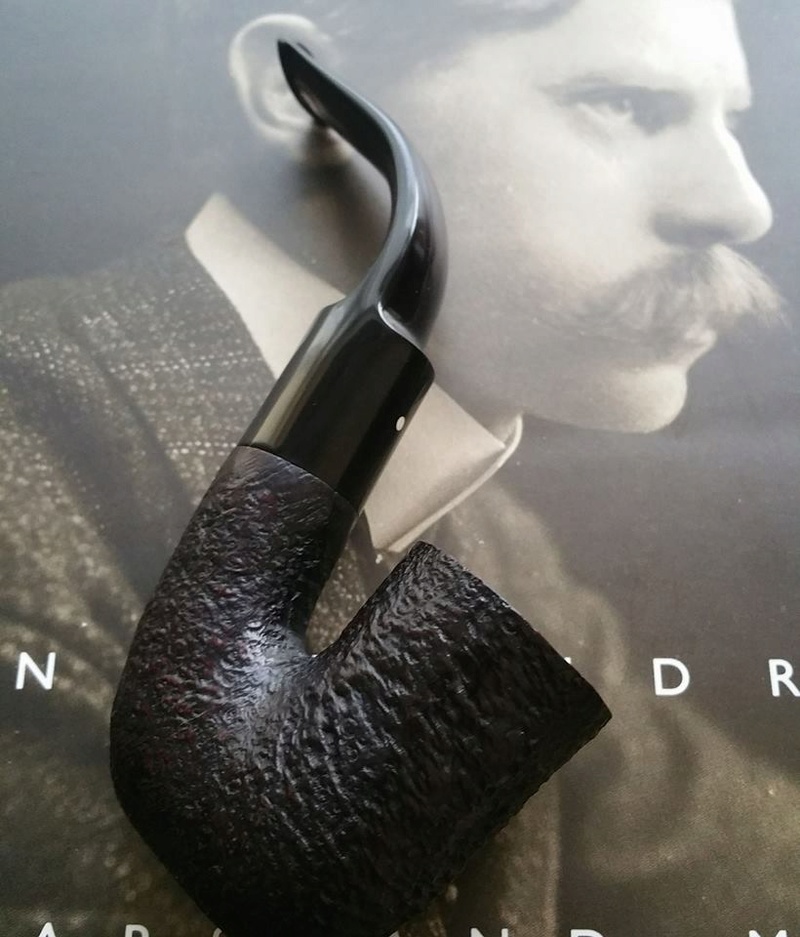 Parlons des pipes Dunhill... (1) - Page 13 21743210