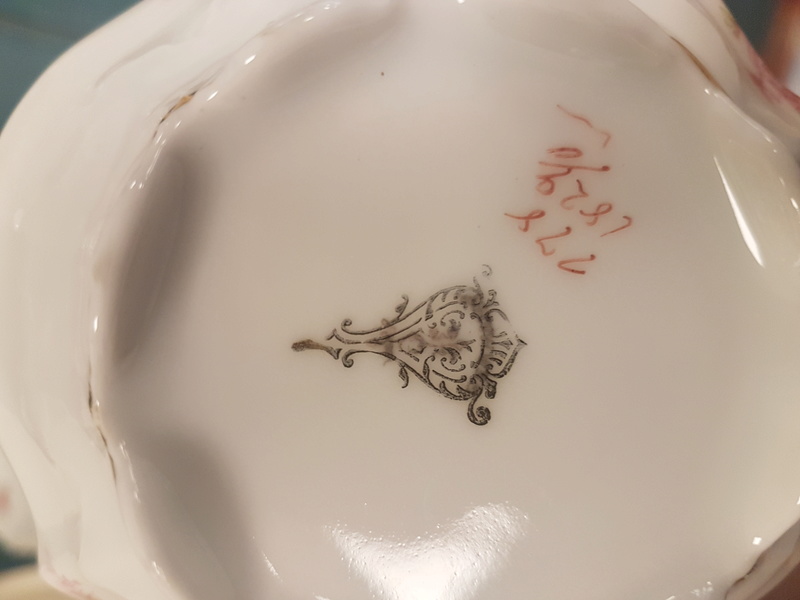 arabic pottery? 20180110