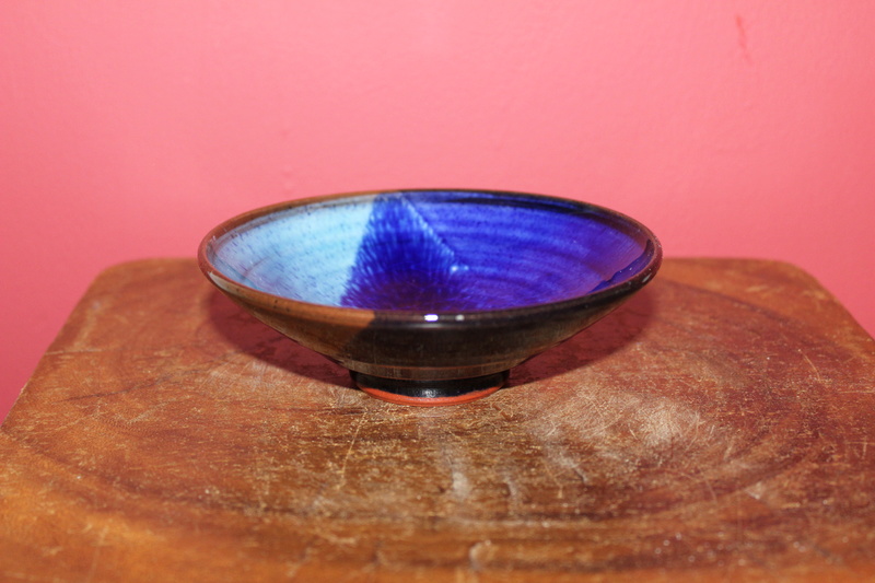 blue glaze, rb mark - Rupert Blamire, Bristol Img_0911