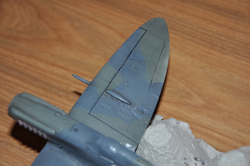 Supermarine Seafire Mk.XV, Revell 1/48 - Page 2 Dsc_0110