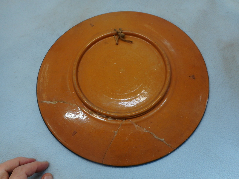 Slipware pottery needing some help 00411