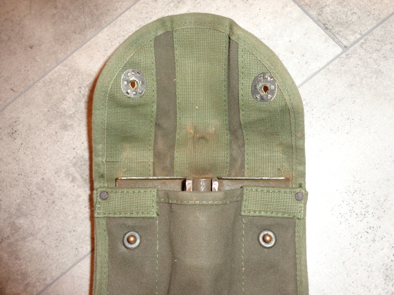 Korps Mariniers Webbing - Page 3 Dsc03947