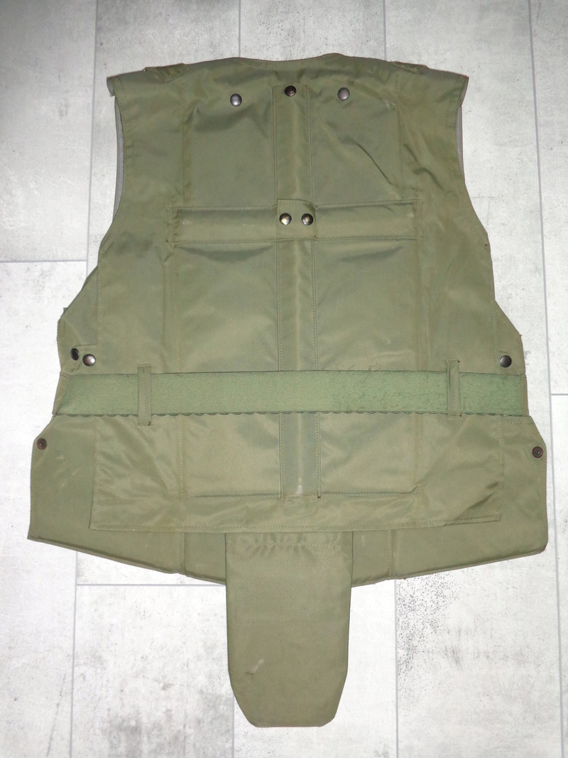 Steel plated body armor, Zunblindage, ABL 1975 marked Dsc04112