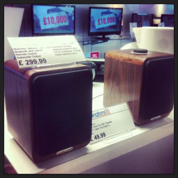 (SOLD)Ruark Audio MR1 MKII Bluetooth Active Speakers (Rich Walnut) Ruark510