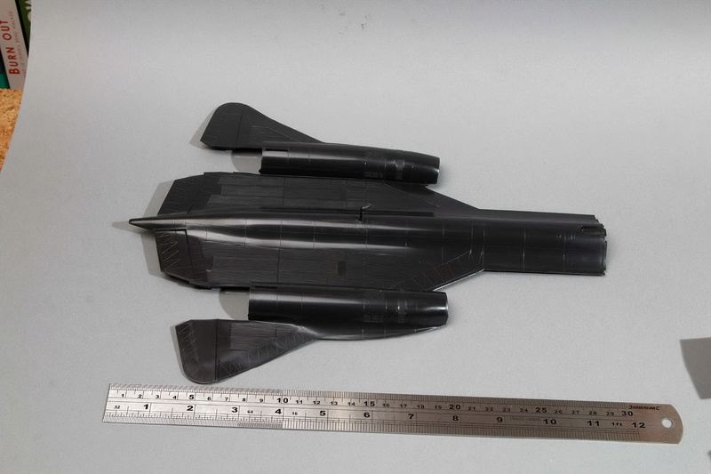 Blackbird  SR-71 avec drone ITALERI 1:72 Img_2567