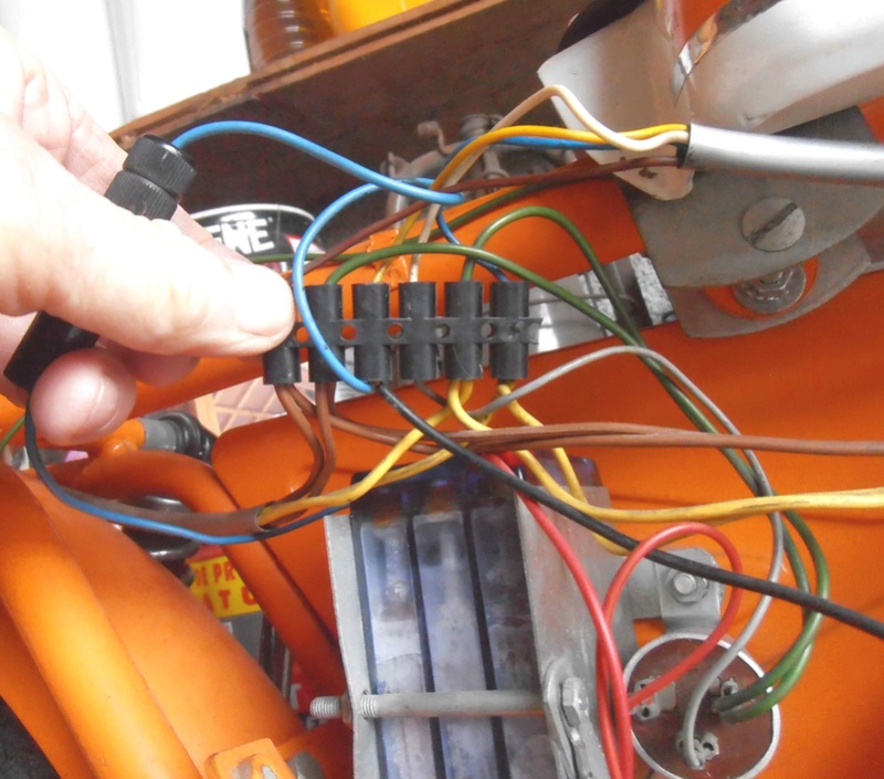 flandria SP537 clignotants défecteux Domino10