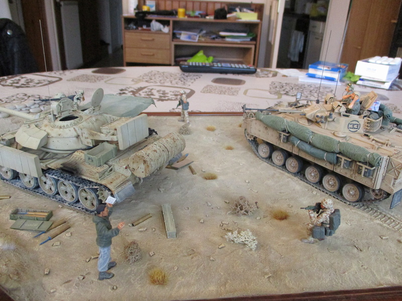 Guerre du Golfe 1991 - MCV Warrior (Academy) et T55 Enigma (ESCI et Verlinden) Img_0027