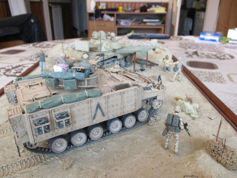 Guerre du Golfe 1991 - MCV Warrior (Academy) et T55 Enigma (ESCI et Verlinden) Img_0028