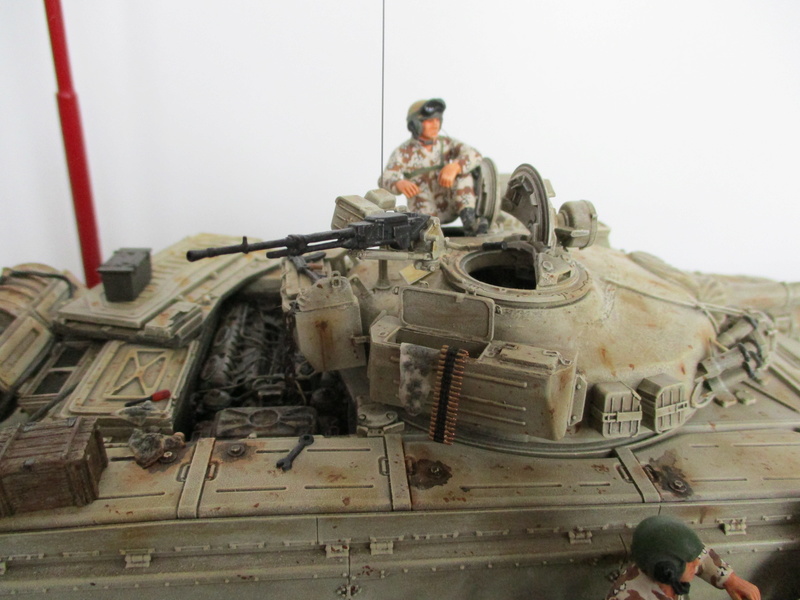T-72 Irakien - Tamiya + Verlinden - 1/35 Img_0036