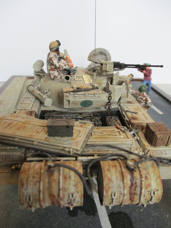 T-72 Irakien - Tamiya + Verlinden - 1/35 Img_0038