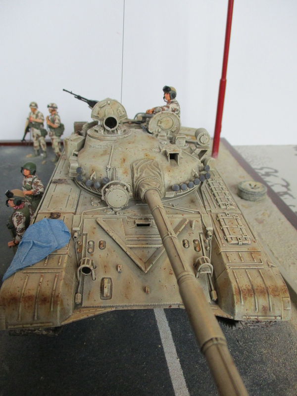 T-72 Irakien - Tamiya + Verlinden - 1/35 Img_0041