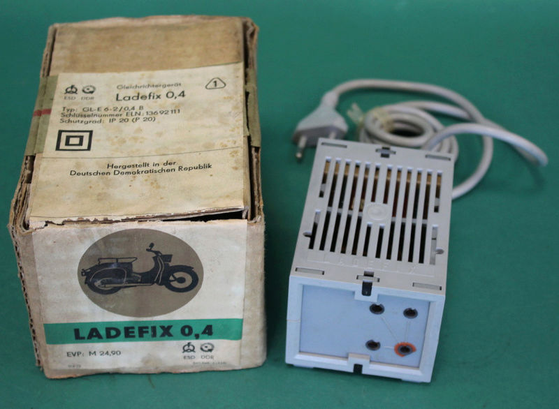 Chargeur de batterie Ladefix (RDA) Ladefi11
