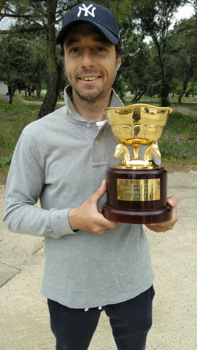 JOSÉ LUIS BORREGO YA TIENE SU COPA DE ORO 2017,....... Y LA CUADRA SILVER, TAMBIÉN F47ddf10