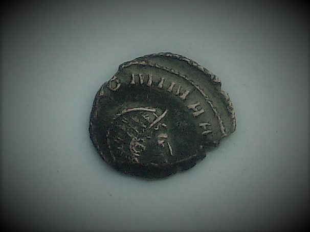 Antoniniano/denario de Salonina. FECVNDITAS AVG. Fecunditas estante a izq. Roma. 102_4447