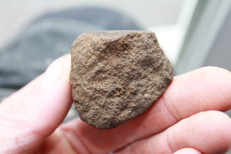 pierre a identifier svp Img_3211