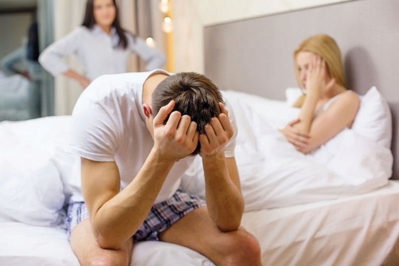 عزيزتي تعرفي علي اسباب خيانه الرجل 17617310
