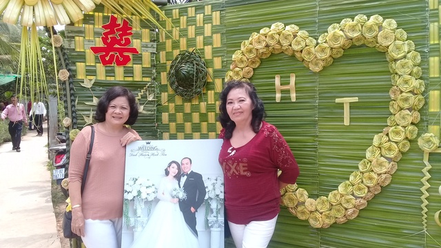 HÌNH ĐÁM CƯỚI CON ANH Y 20180417