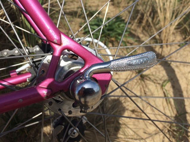 Mercier rose, quel modèle ? Img_0017