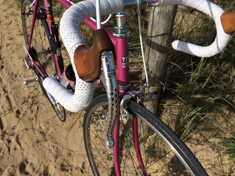Mercier rose, quel modèle ? Img_0018