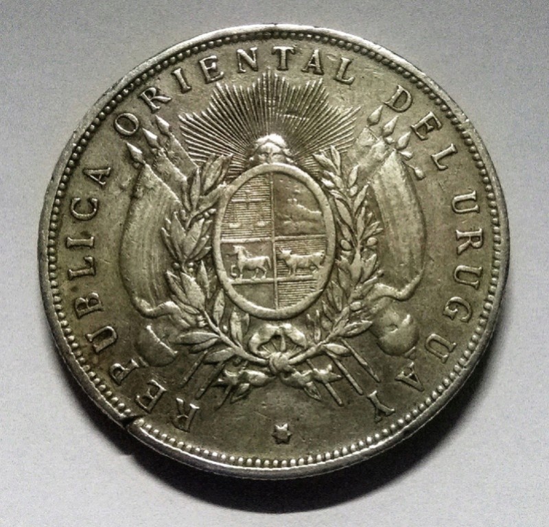 URUGUAY: 1 peso de 1895 Img_2054