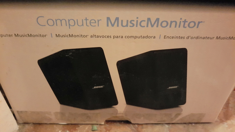 Bose Computer Music Monitor  Altavoces auto-amplificados para ordenador