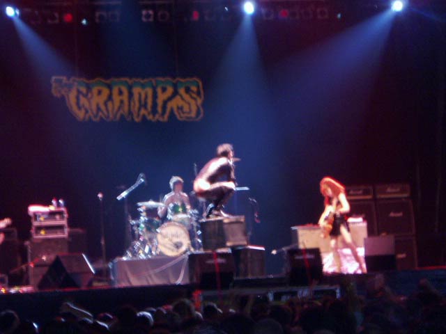 The Cramps en el Festimad del 98 (Fotos por favor) Pa130010
