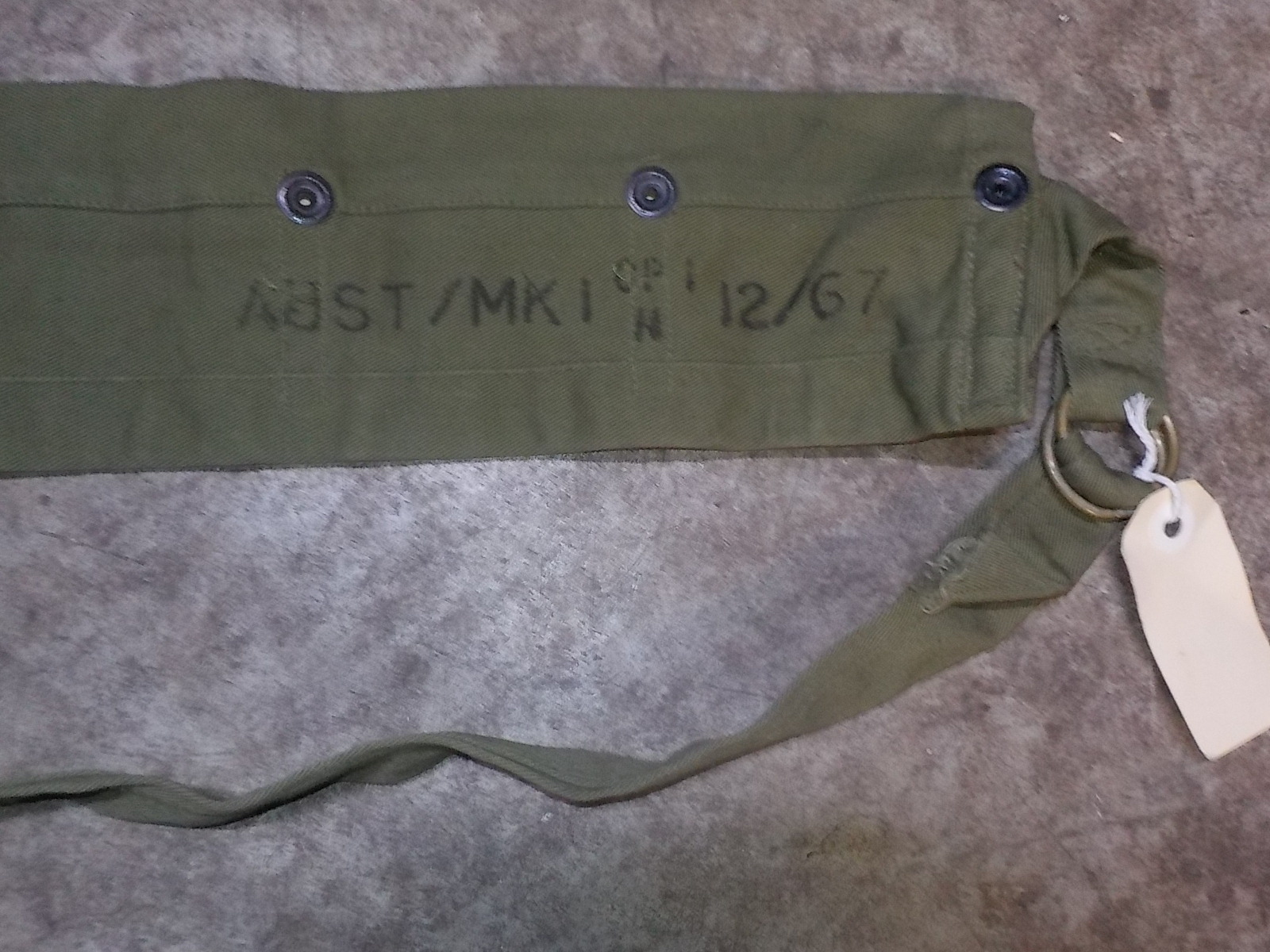 Australian M56 type webbing and Vietnam related uniform stuff Dscn1758