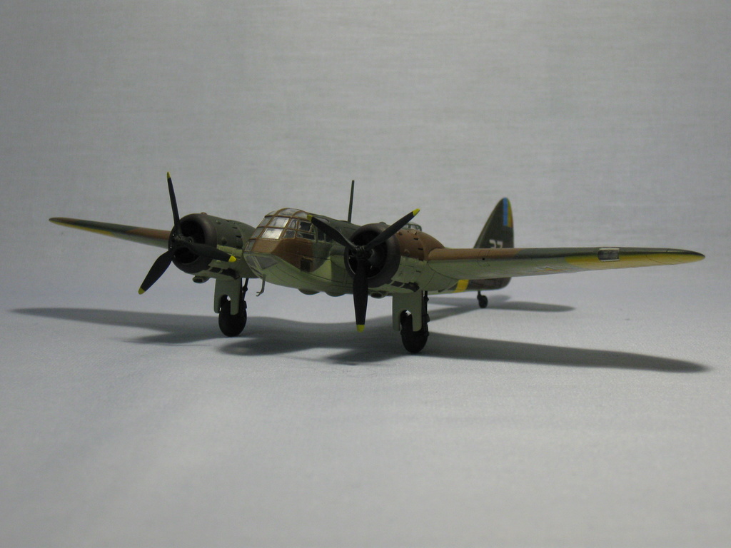   Bristol Blenheim Mk.I   NOVO 1:72 Img_0759