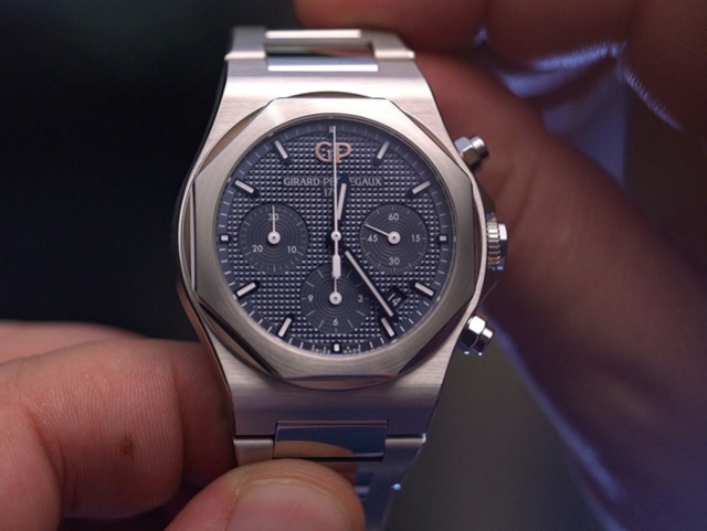 SIHH 2018 Girard Perregaux Laureato Chronograph - Page 2 Img_0510