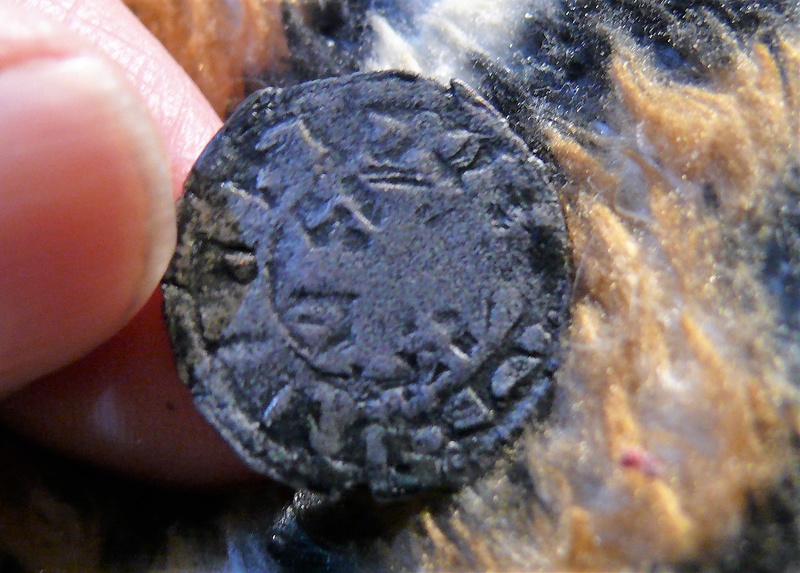 Dinero pepión de Alfonso VIII tipo "biempeinao" P1090115