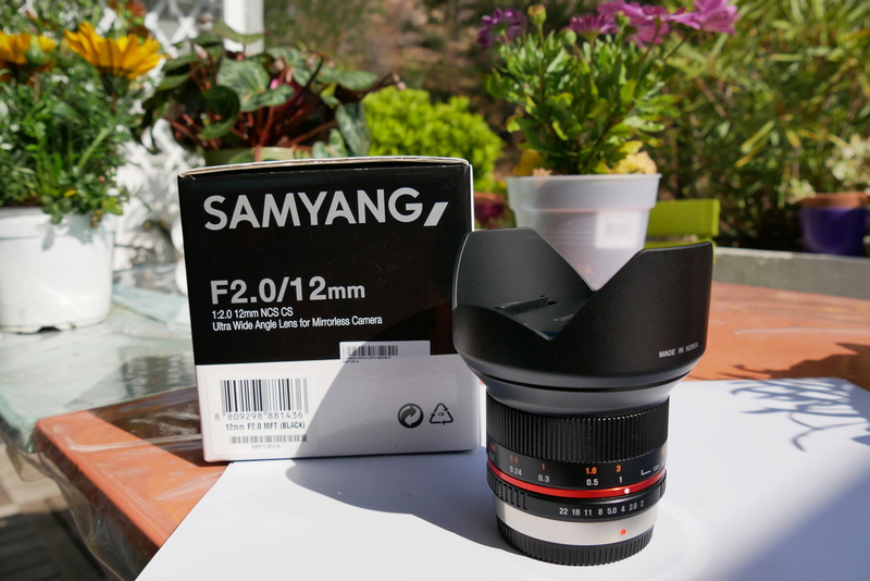 ( VENDU ) Objectif Samyang 12mm F2.0 NCS CS Objectif - M4/3  P1060812
