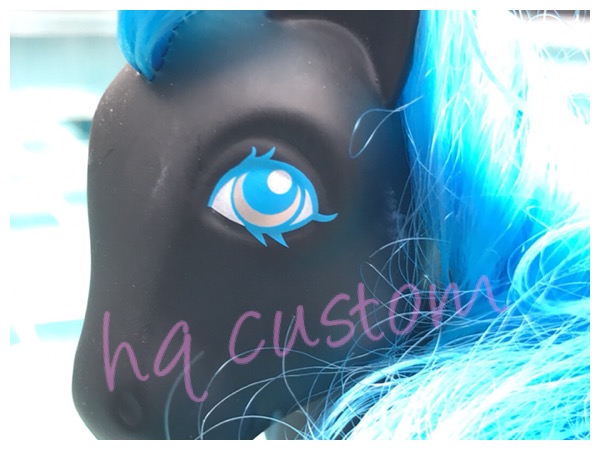 Test ponies and sample merchandise! UPDATE 5/30 55fb8210