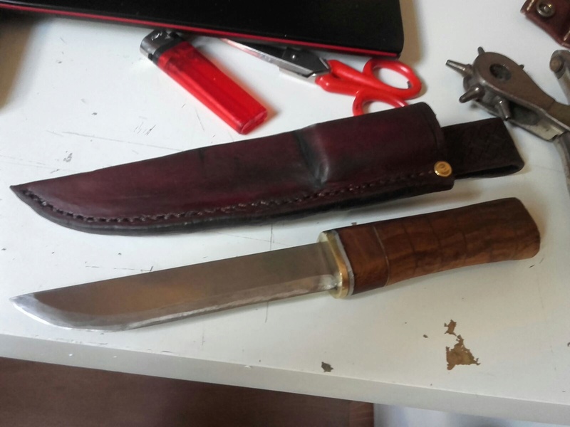 Cuchillo de espiga oculta tipo 'Pukko' Whatsa10