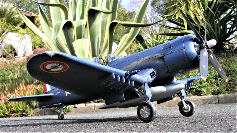 Corsair F4U-7 100% scratch en bois massif sculpté au 1/16 ème : nouvelles photos en haute définition page 3 1917