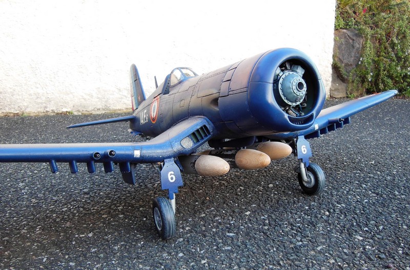 Corsair F4U-7 100% scratch en bois massif sculpté au 1/16e : ajout d'un sommaire pour aider la visite - Page 19 4514