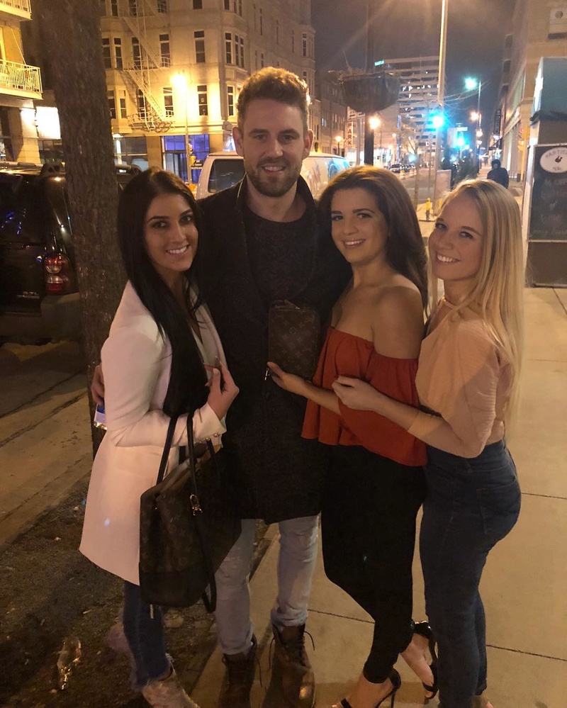 Nick Viall - Bachelor 21 - FAN Forum - Discussion #26 - Page 49 25018510