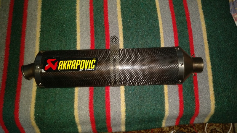 Akrapovic sp series  Img_2011