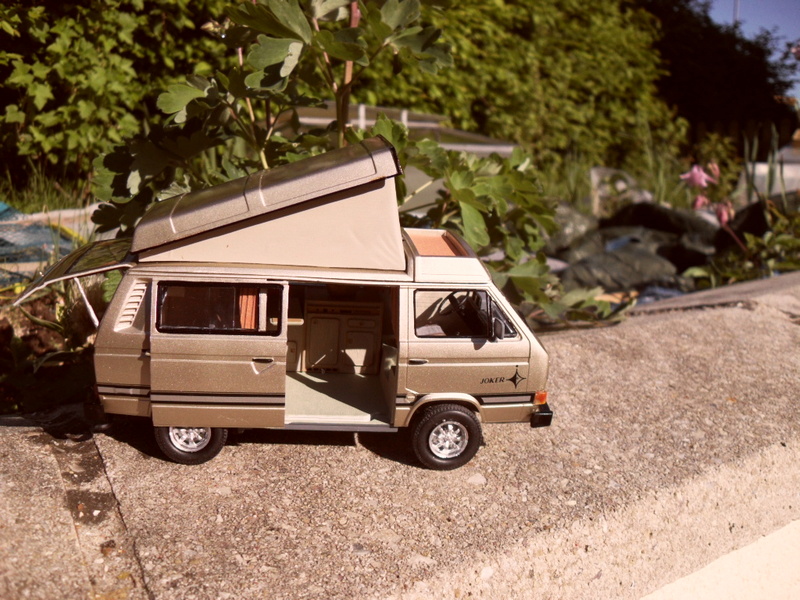 [REVELL] VOLKSWAGEN VW T3 WESTFALIA Réf 07344 Vw_kom18