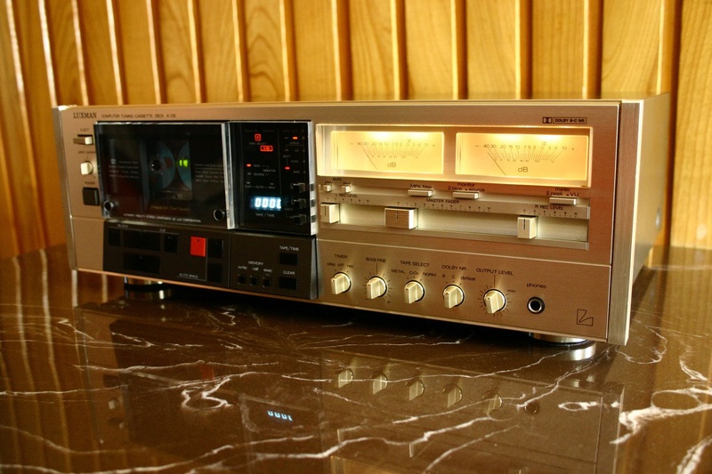 ¿Qué pletinas de cassette preferís, las de carga vertical o las de carga horizontal y por qué? Luxman23