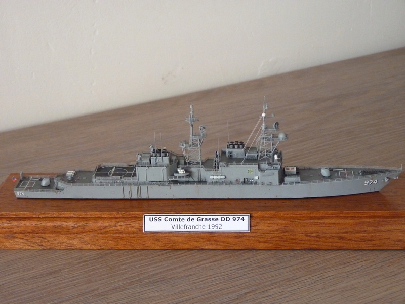 USS Comte de Grasse - DD 974 1/700 Dragon P1110210