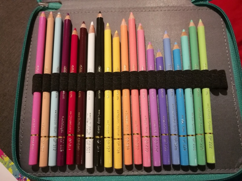 Crayon Holbein Japan (Wow le set de 12 couleurs Pastel) Img_2031