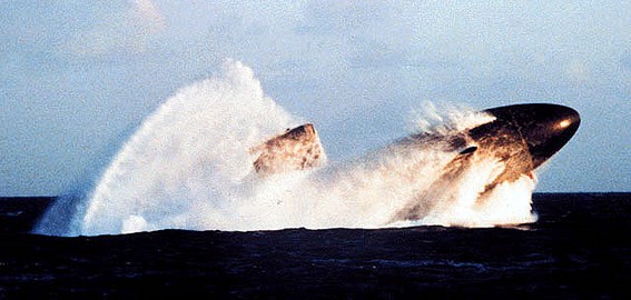 essais de représentation de l'Océan avec sous marin S210