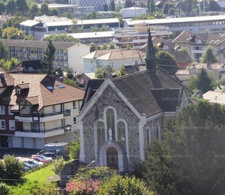 Les églises abandonnées aussi sont belles ! La-cha10