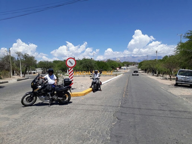 Un "giro" por los valles calchaquies Img-2019