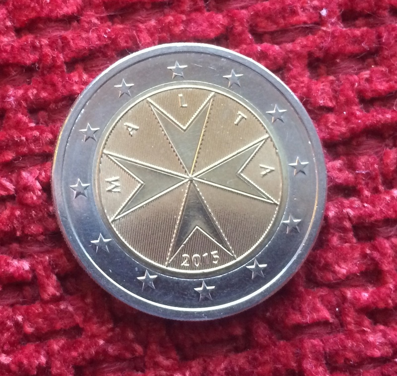 2 € Malta 2015 con error de acuñación Image90