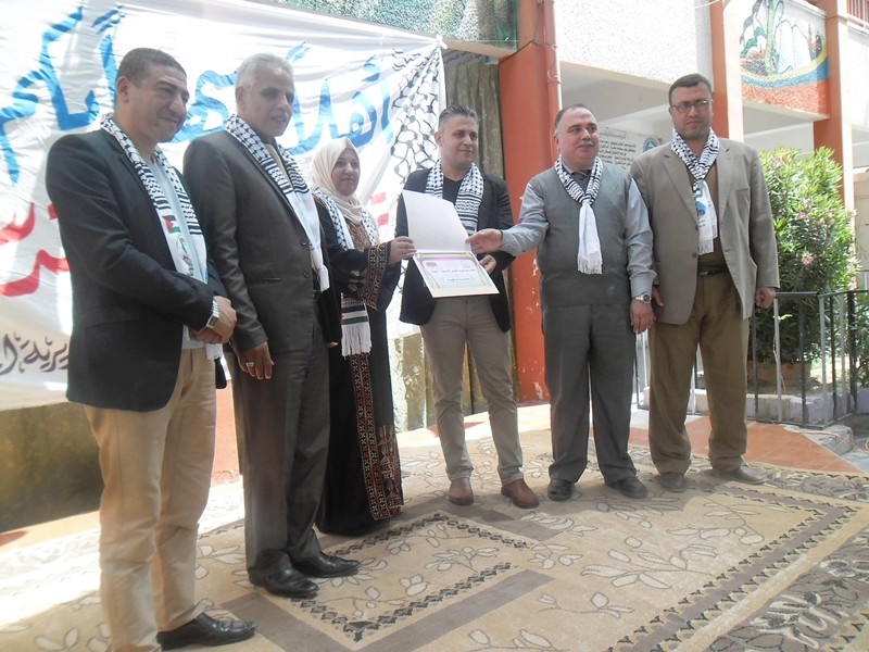 مدير التربية والتعليم شرق غزة يفتتح معرضاً تراثياً بمدرسة العباس الأساسية أ للبنات Sam_6026