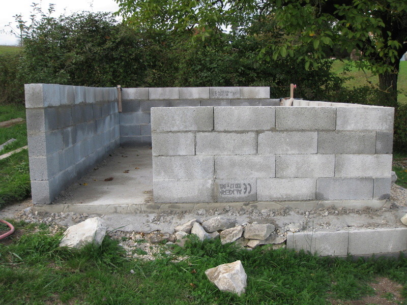 La construction de mon poulailler Img_2612